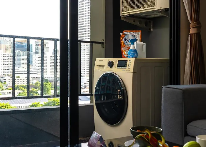 Wander - Ekkamai - Full Kitchen, Balcony, Pool, Gym Apartment *